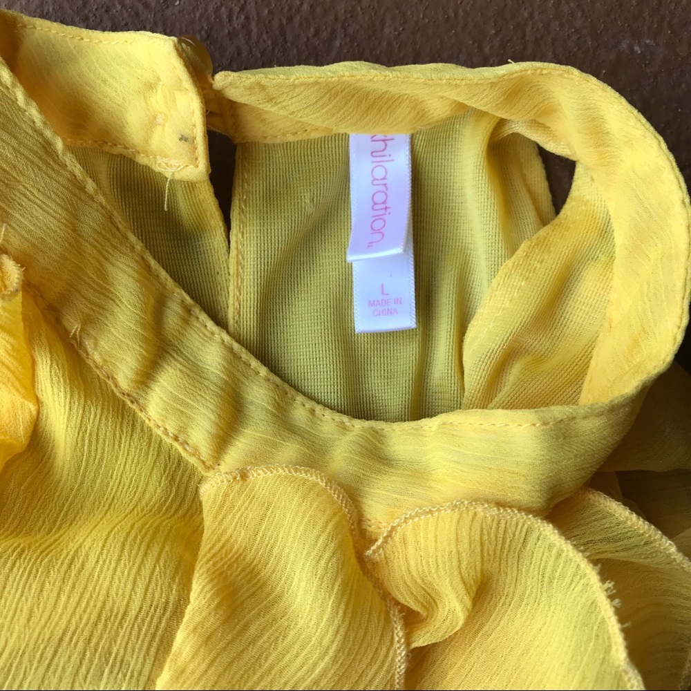 Xhilaration • Ruffle Top - Picture 4 of 4